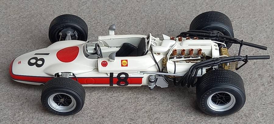 Honda RA302 - 1968 - Ebbro 1/20