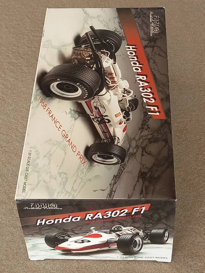 Honda RA302 - 1968 - Ebbro 1/20