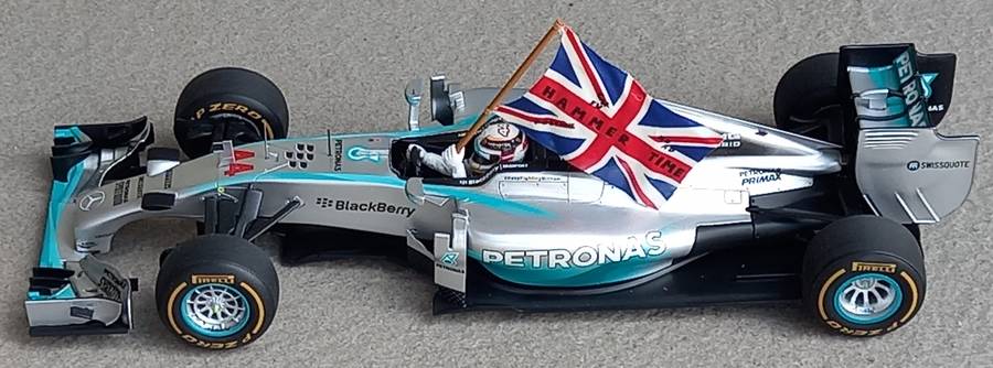 Mercedes W05 - Hamilton World Champion 2014 - Abu Dhabi - Spark 1/18