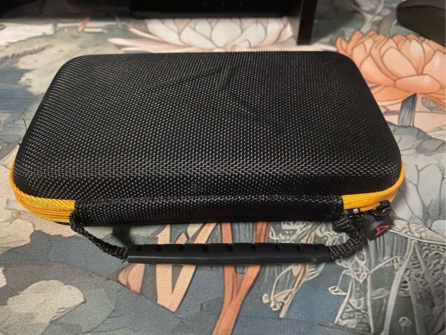 Nintendo 2DS XL Console and Pokemon Moon bundle