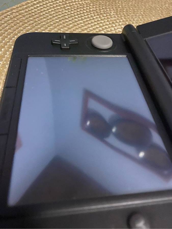 Nintendo 3DS XL Console & Pokemon Y bundle