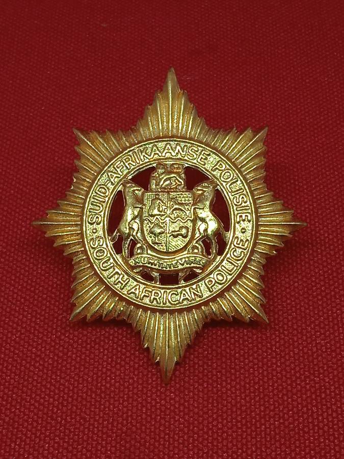SOUTH AFRICAN POLICE BADGE