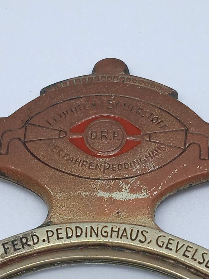 RARE VINTAGE MAGNIFIER