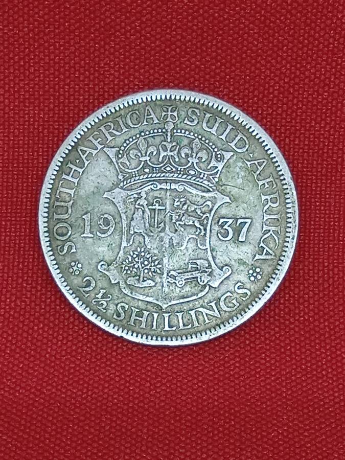 1937 SILVER HALF CROWN