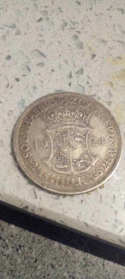 RARITY.1924 UNION SILVER HALF CROWN.NOT A FILLER.GOOD COND.