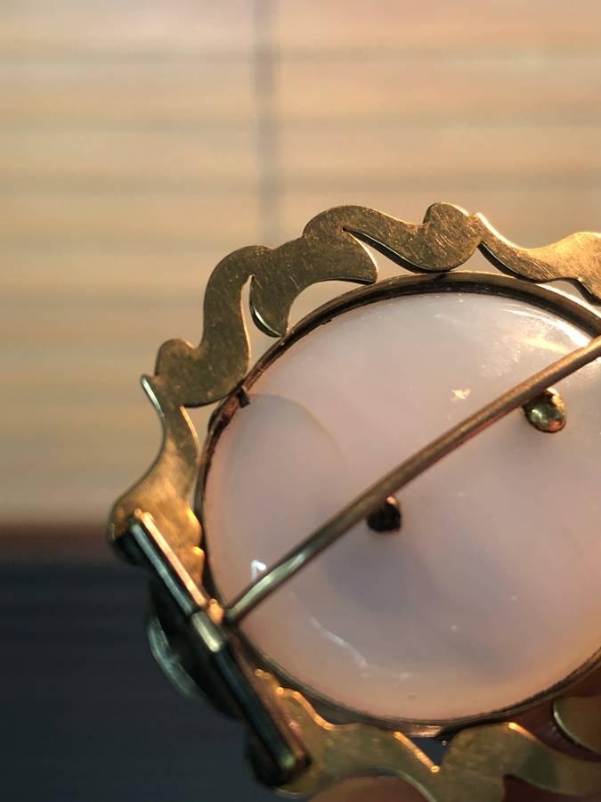 Antique Victorian Chalcedony Forget me Not Brooch