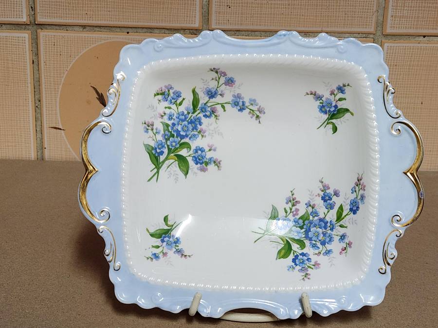 Vintage Royal Albert Bone China Twin Handled Snack Dish