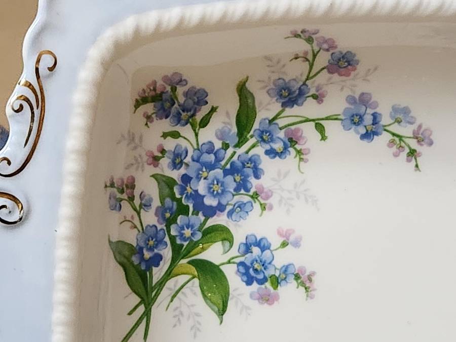 Vintage Royal Albert Bone China Twin Handled Snack Dish