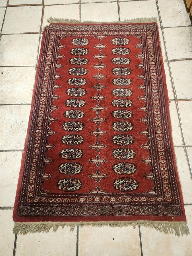 Vintage Pure Wool Hand Knotted Persian Carpet