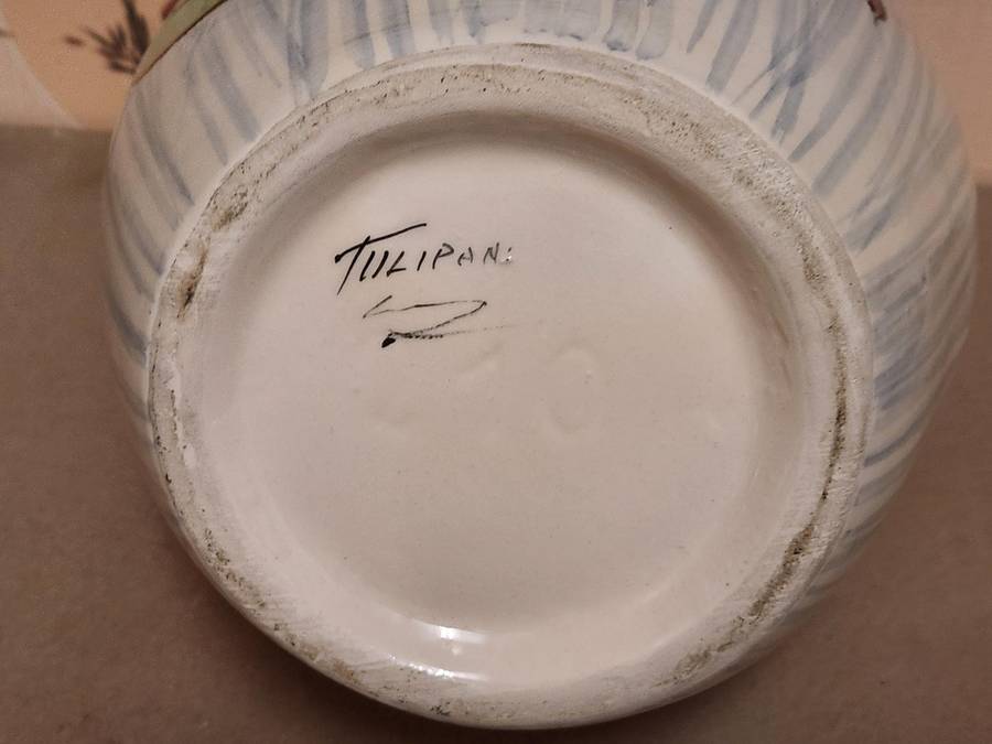 RARE FIND. 20th CENTURY ROUGE FONTAINE BAUDOUR CERAMIQUE VASE/URN