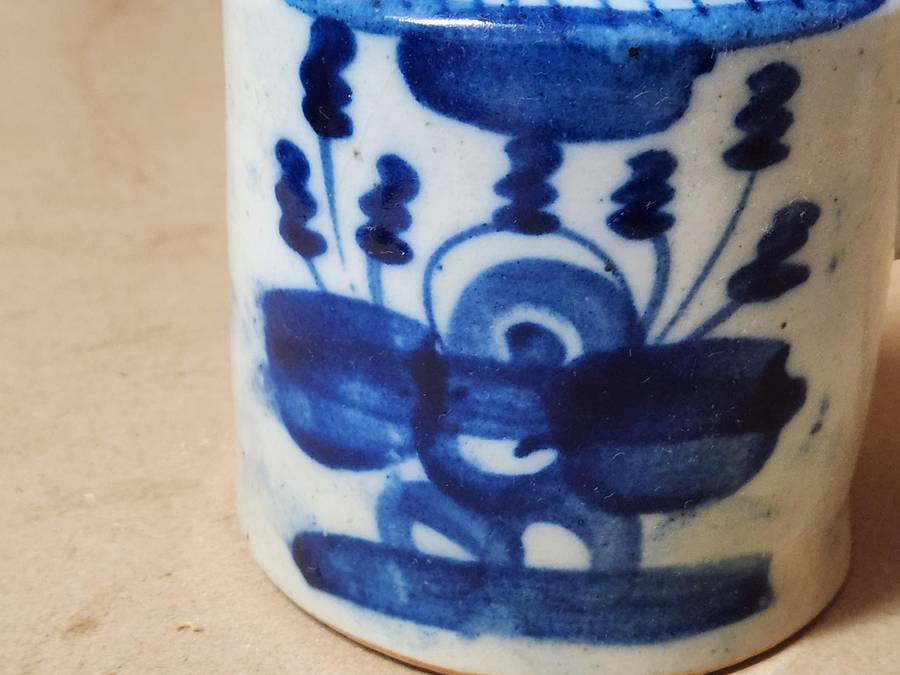 ANTIQUE 1800s CHINESE EXPORT BLUE AND WHITE STONEWARE TEAPOT, CHIP ON RIM