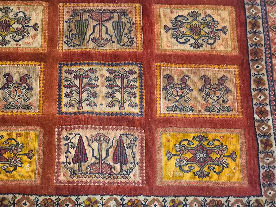 Vintage Hand Knotted Pure Wool Bakhtiari Persian Rug