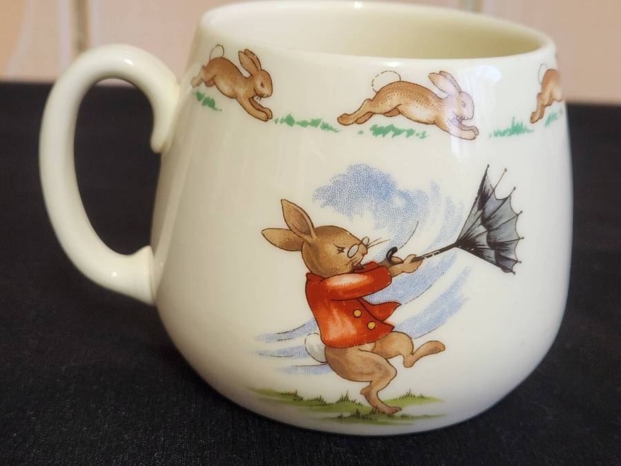 VINTAGE ROYAL DOULTON BUNNYKINS MUG