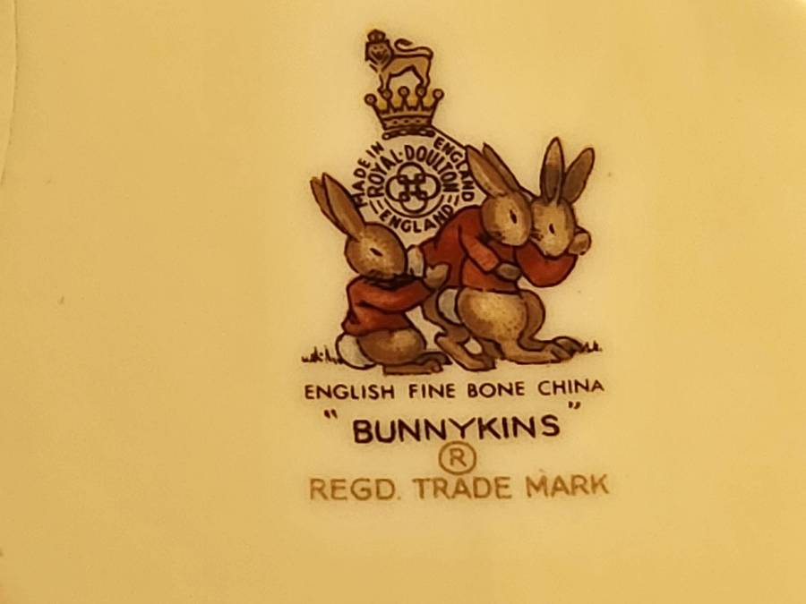 VINTAGE ROYAL DOULTON BUNNYKINS MUG