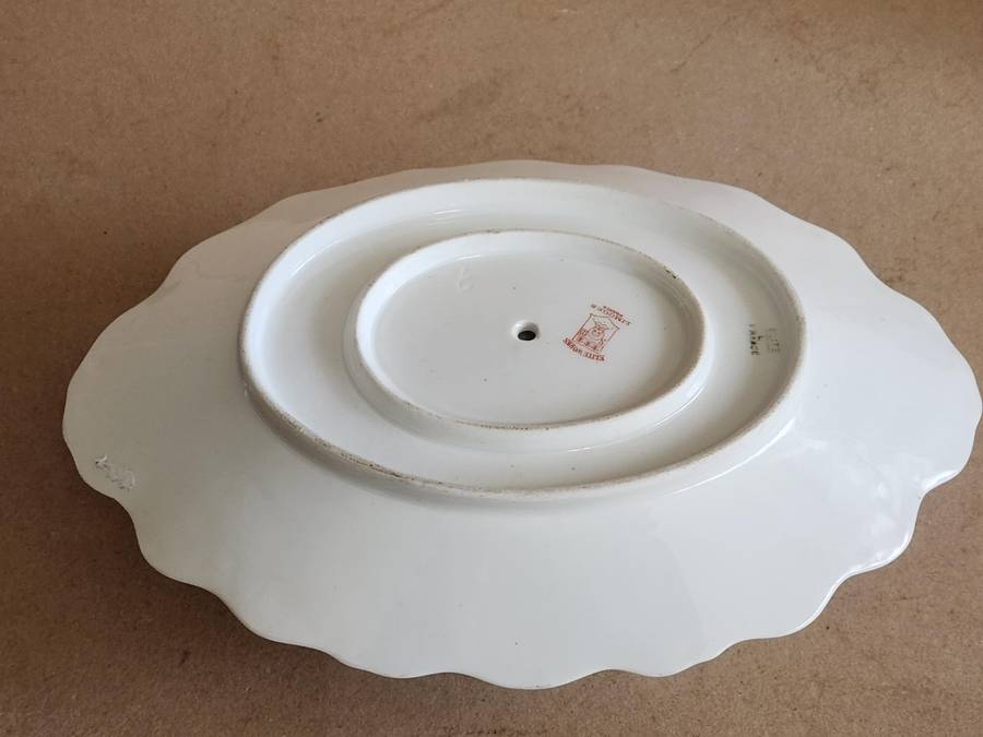 BEAUTIFUL VINTAGE LIMOGES SAUCE BOAT
