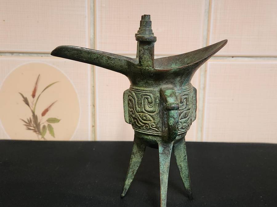 Antique Chinese Bronze Jue Tripod Wine Vessel