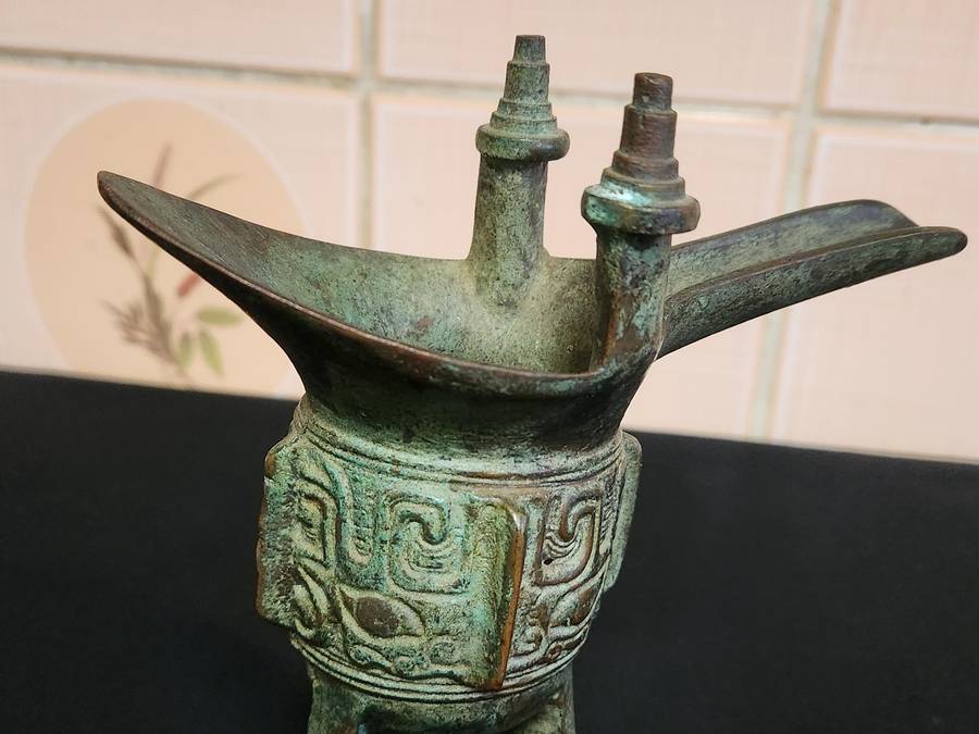 Antique Chinese Bronze Jue Tripod Wine Vessel