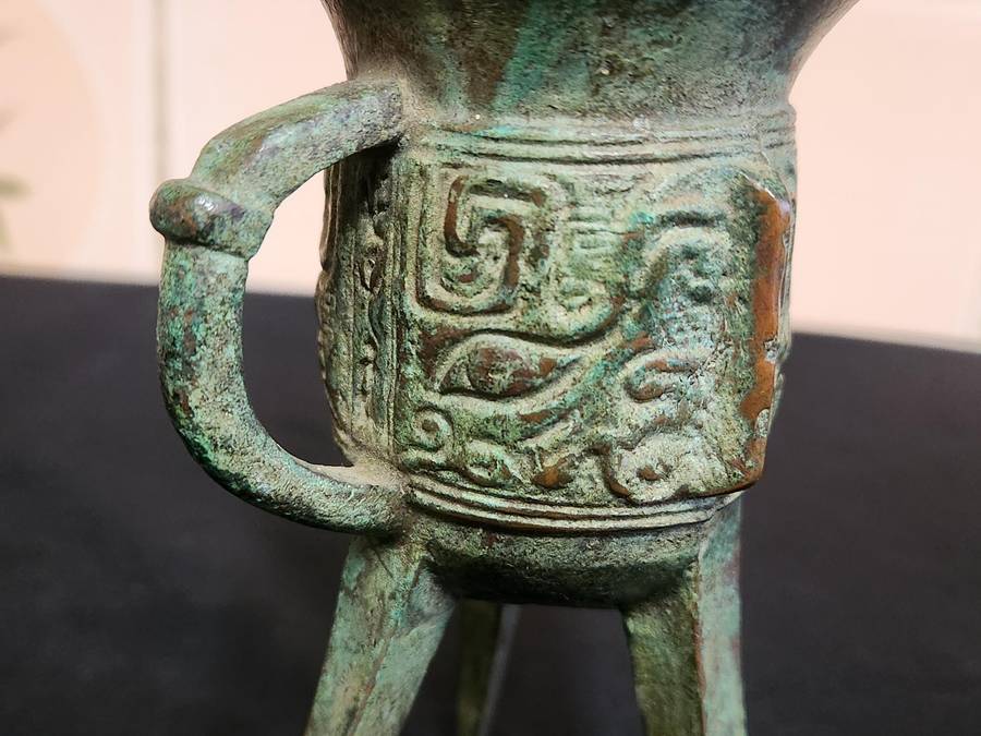 Antique Chinese Bronze Jue Tripod Wine Vessel