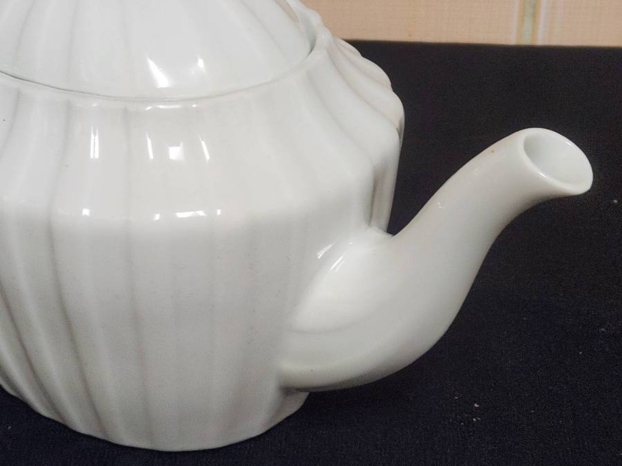 Vintage R S Tillowitz Silesia Tea Pot