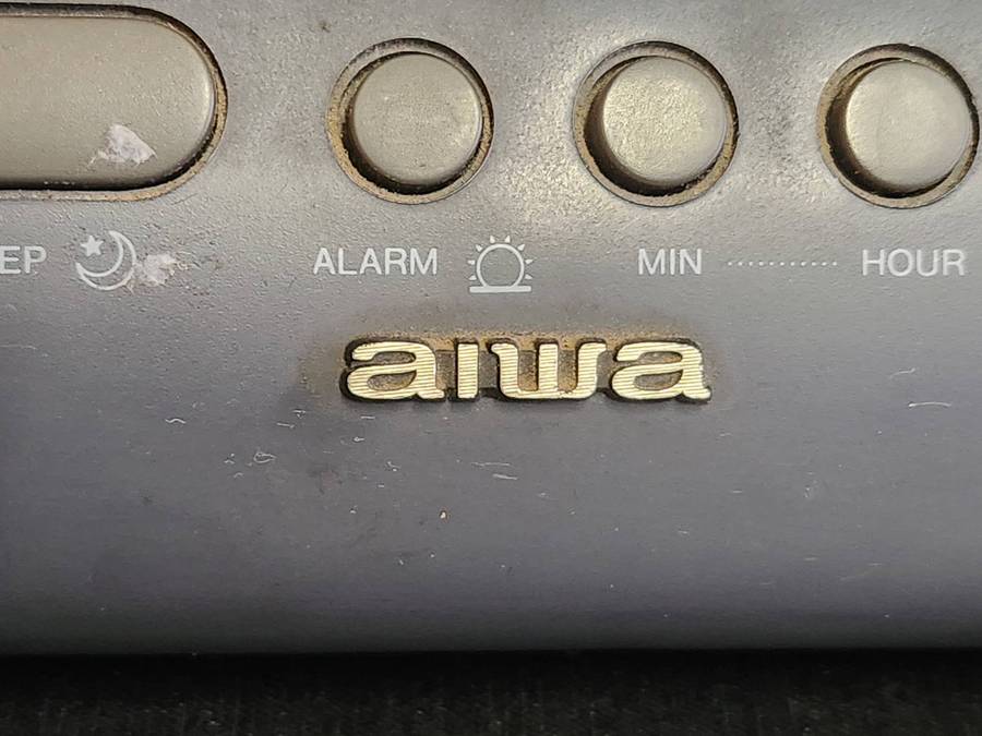 VINTAGE AIWA ALARM CLOCK RADIO RECEIVER, MODEL NO FR-A2H, WORKING