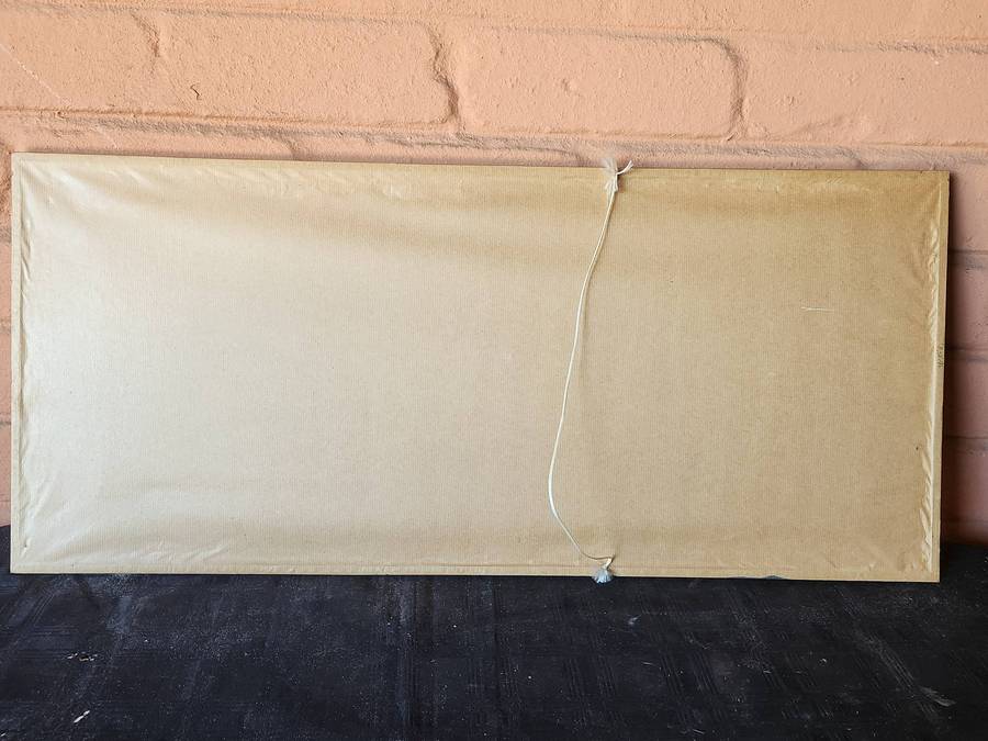 VINTAGE FRAMED CHINESE SILK EMBROIDERY PANEL WITH A FLORAL AND BIRD MOTIF