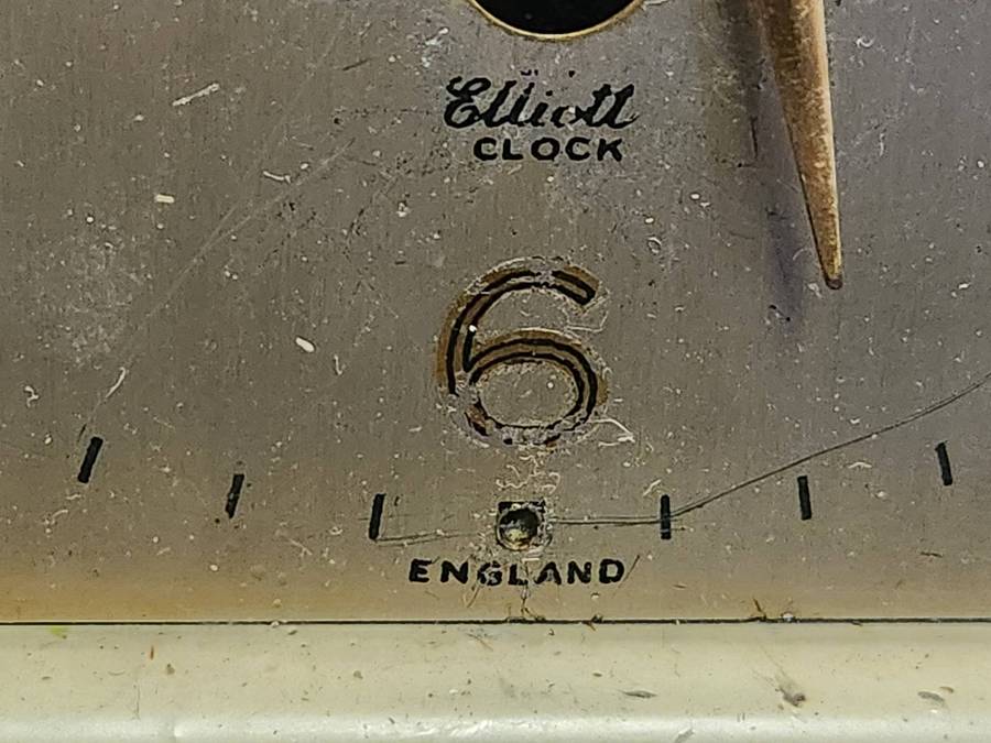 ANTIQUE ELLIOTT CLOCK ENGLAND FOR RESTORATION