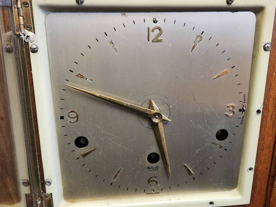 ANTIQUE ELLIOTT CLOCK ENGLAND FOR RESTORATION
