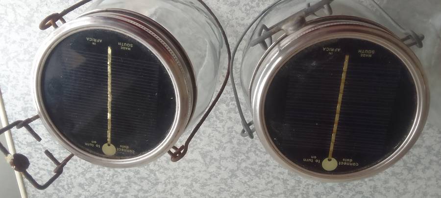 3 x SOLAR  CONSOL JAR LIGHT