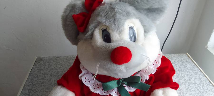 1990 Plush Christmas Mouse Stuff Animal - Commonwealth Toys