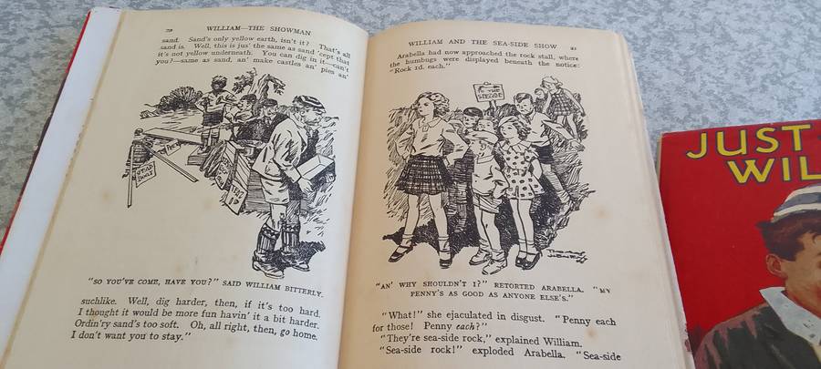 A Collection Of William Books - Richmal Crompton
