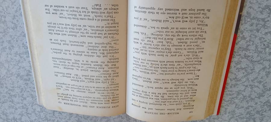 A Collection Of William Books - Richmal Crompton