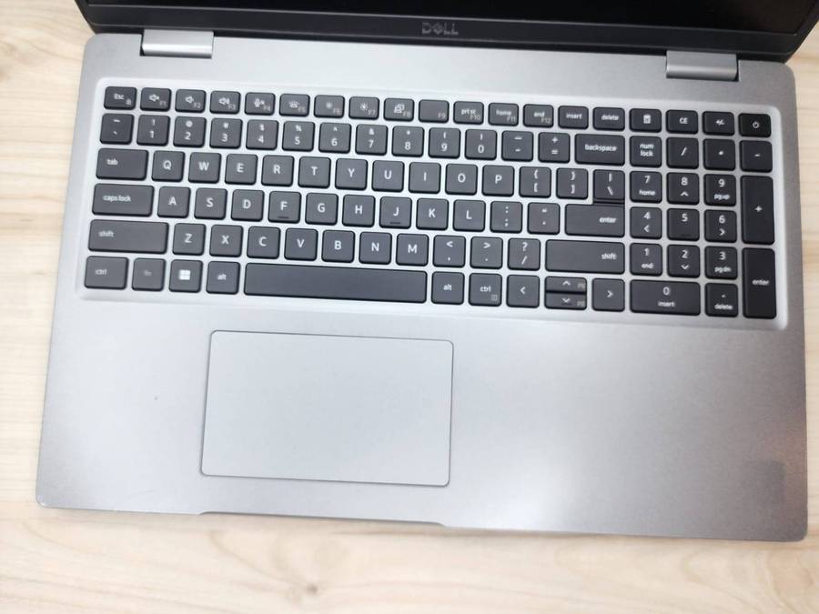 Dell Latitude 5520  11th Gen i7 | 15.6 | 16GB RAM | 512GB SSD | SIM | Iris Xe