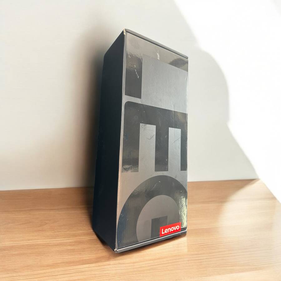 Lenovo Legion GO 8APU1 Gaming Console - AMD Ryzen Z1 Extreme 512GB SSD 16GB RAM