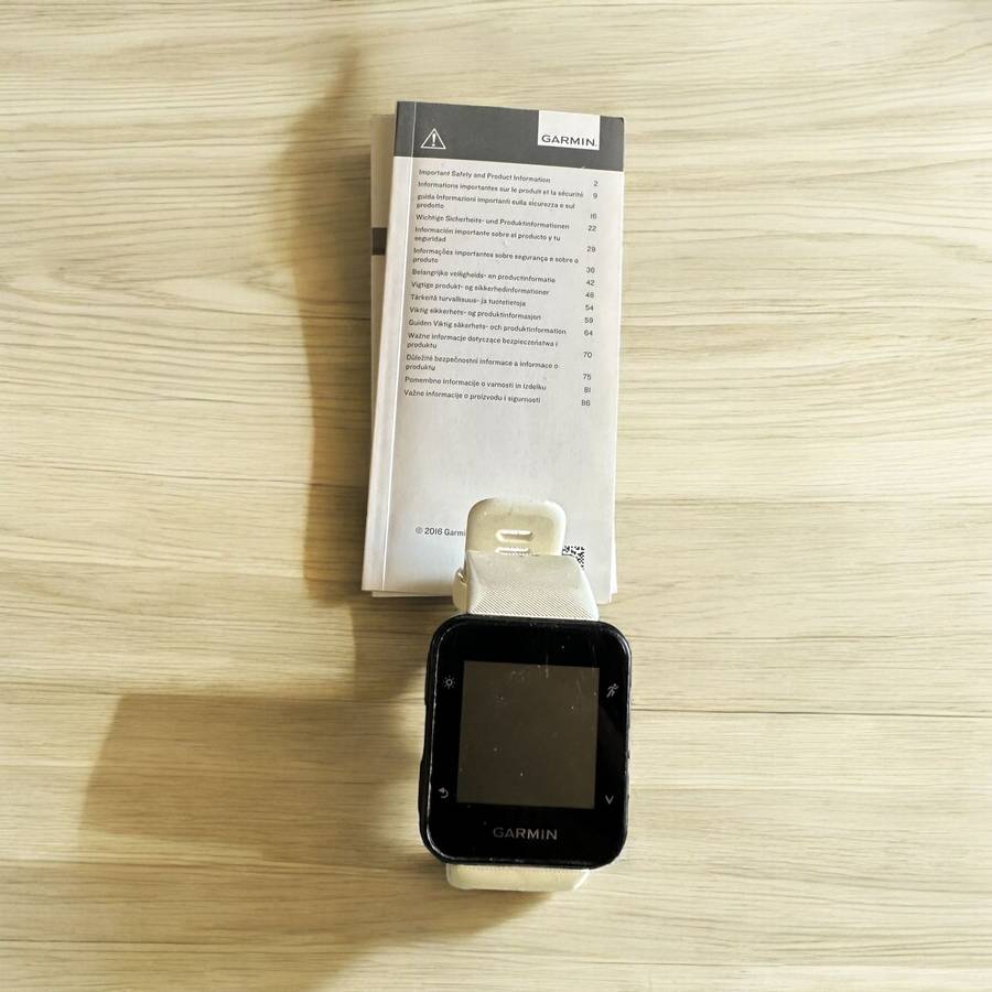 Garmin Forerunner 35 GPS Running Watch (White)
