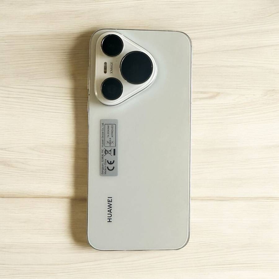 HUAWEI PURA 70  MINT CONDITION DUAL SIM