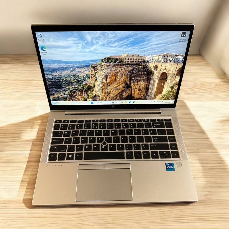 HP 840 G8 CORE I7 11TH GEN 16GB RAM 256GB SSD LTE FHD DISPLAY HP WARRANTY INTEL IRIS XE GRAPHICS