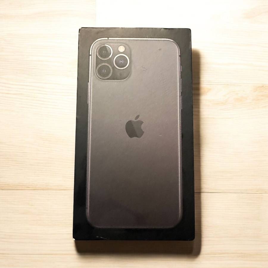 I PHONE 11 PRO 64GB 100% BATT HEALTH MINT CONDITION PLEASE READ