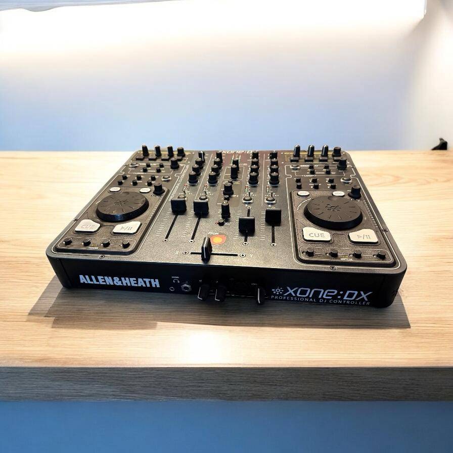 Allen & Heath Xone:DX Professional ITCH Controller With MIDI mint condition