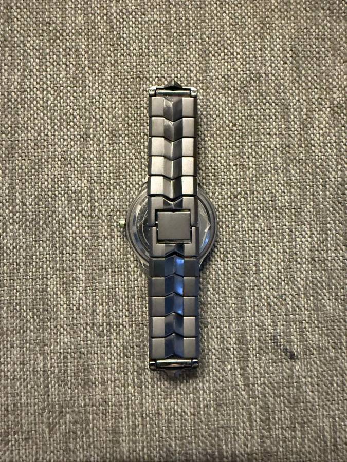 Seiko quartz movt swiss C-242575