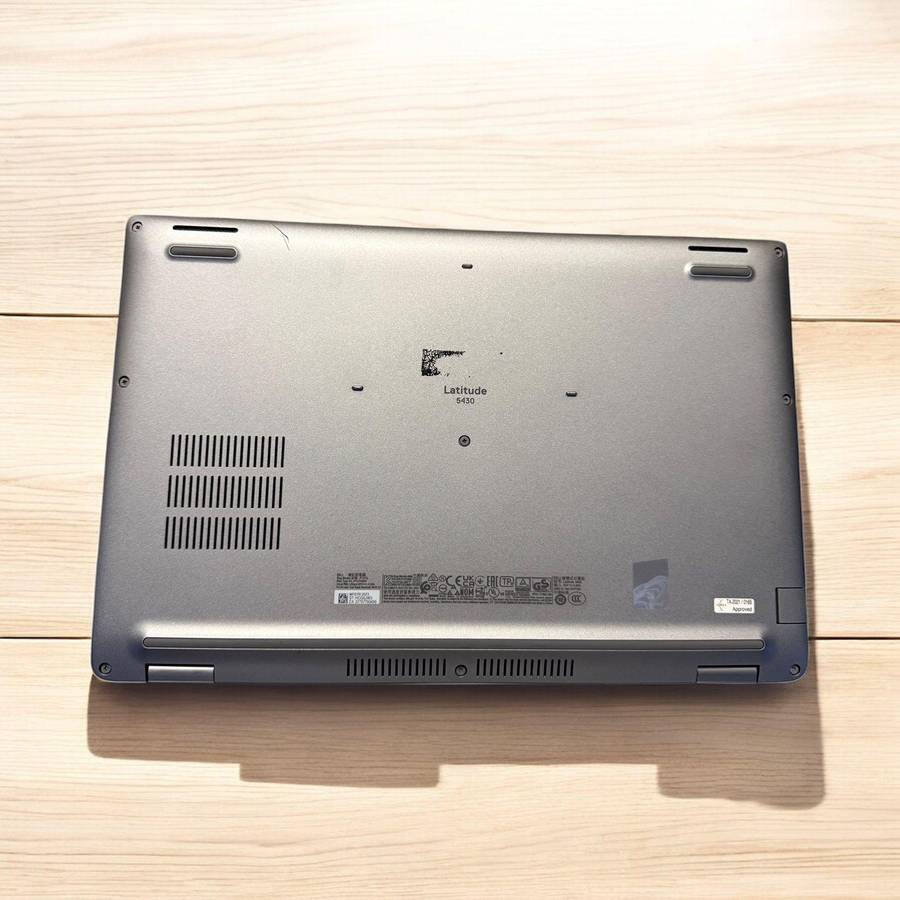 Dell  Latitude 5430 I7 V pro 12th gen  16gb  ram 512gb  ssd  lte dell warranty