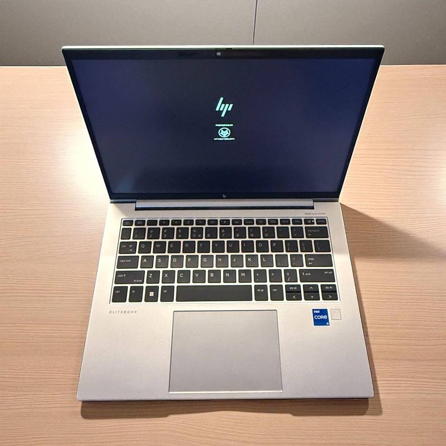 HP 840 G9 12th Gen i5 16GB  256gbssd  With Intel  [R[ XMM [TM] 7560 R+ Lte -Advanced pro hp warranty