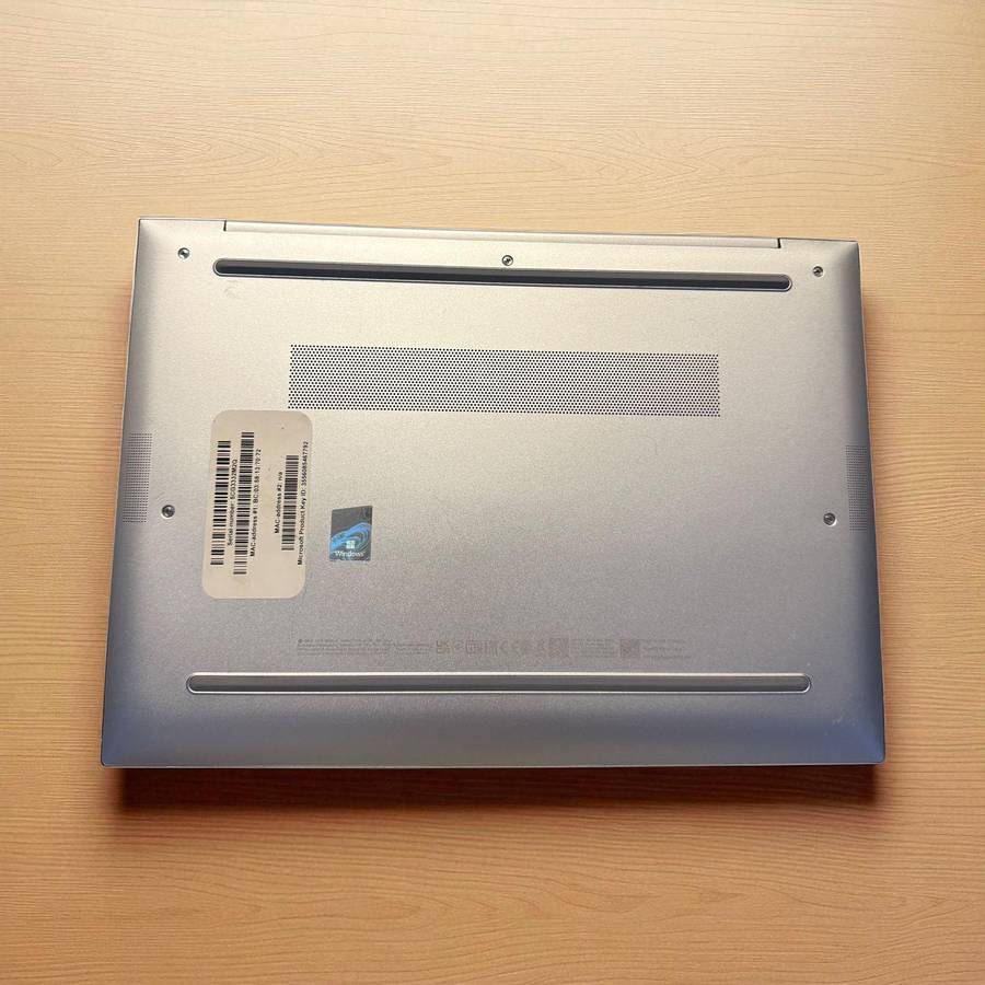 HP 840 G9 12th Gen i5 16GB  256gbssd  With Intel  [R[ XMM [TM] 7560 R+ Lte -Advanced pro hp warranty