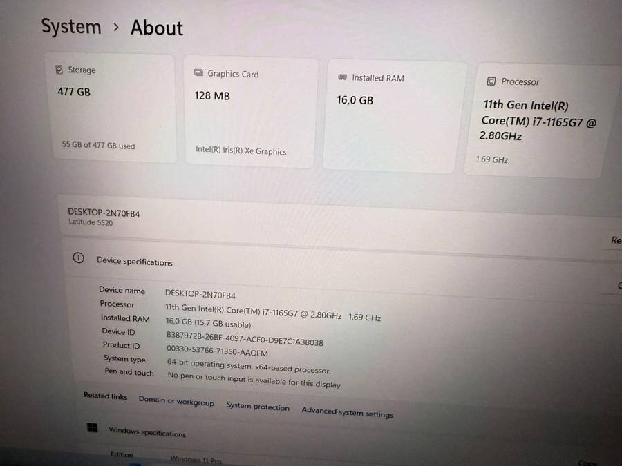 Dell 5520 Intel Iris Xe Graphics i7 11th Gen fhd  Display 16GB Ram 512gbssd Lte