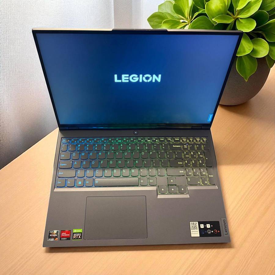 Lenovo Legion 5 Pro 16ARH7H 16" WQXGA 165Hz Gaming Laptop, AMD Ryzen 7