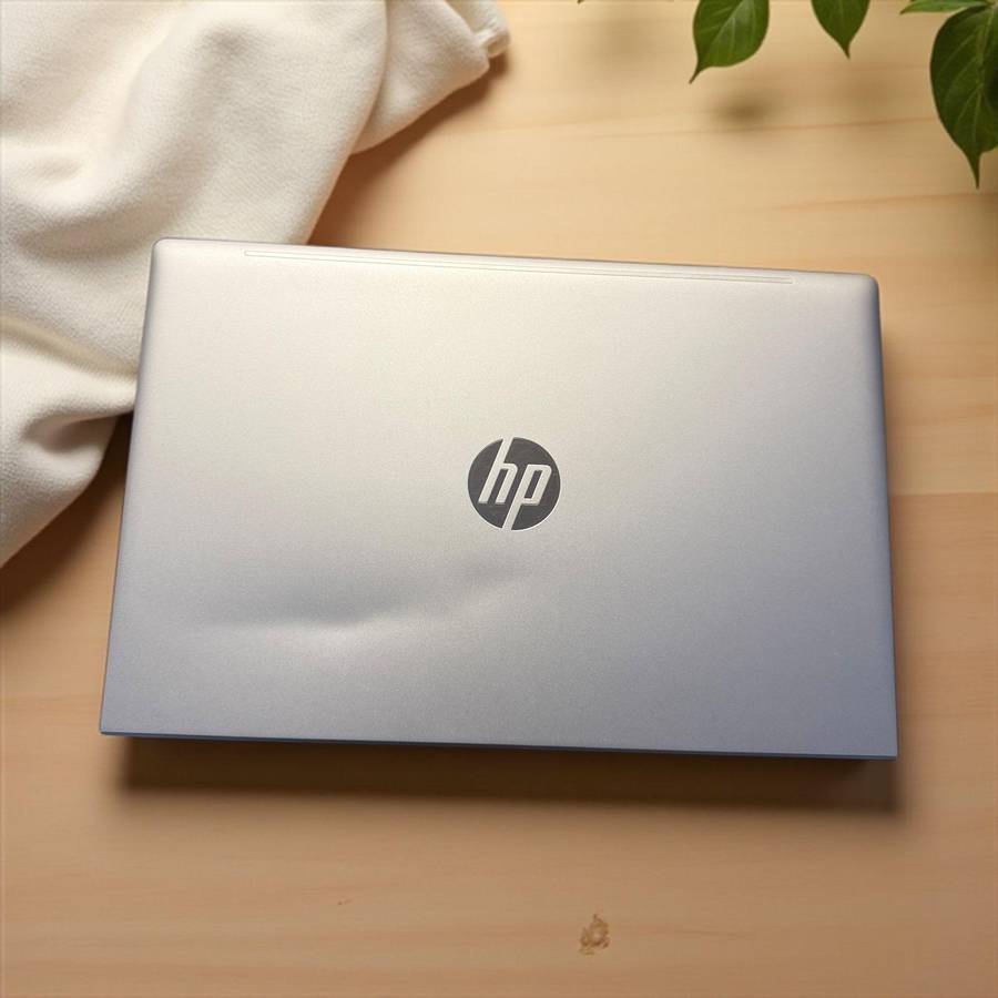 HP ProBook 450 G8 15.6" Notebook - 11th Gen Intel Core i5-1135G7, 256GB SSD 8GB RAM Xe Graphics