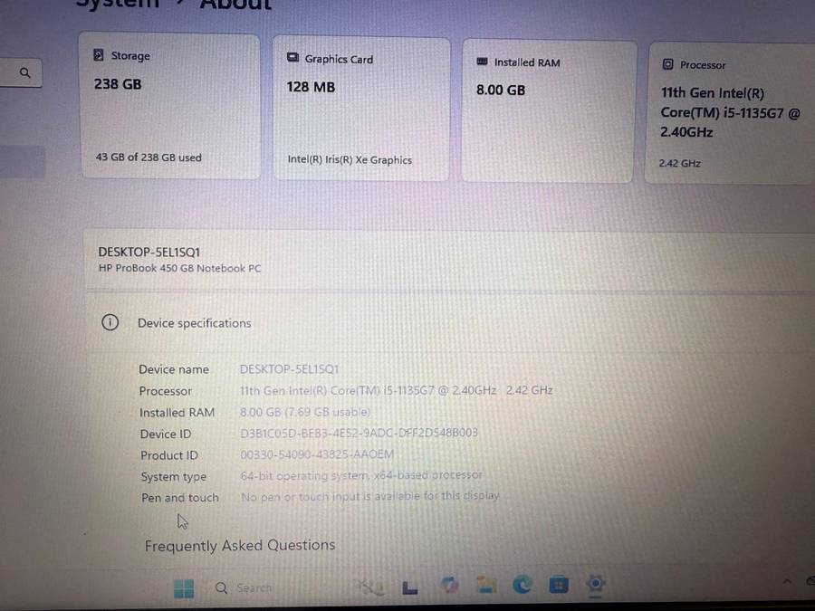 HP ProBook 450 G8 15.6" Notebook - 11th Gen Intel Core i5-1135G7, 256GB SSD 8GB RAM Xe Graphics