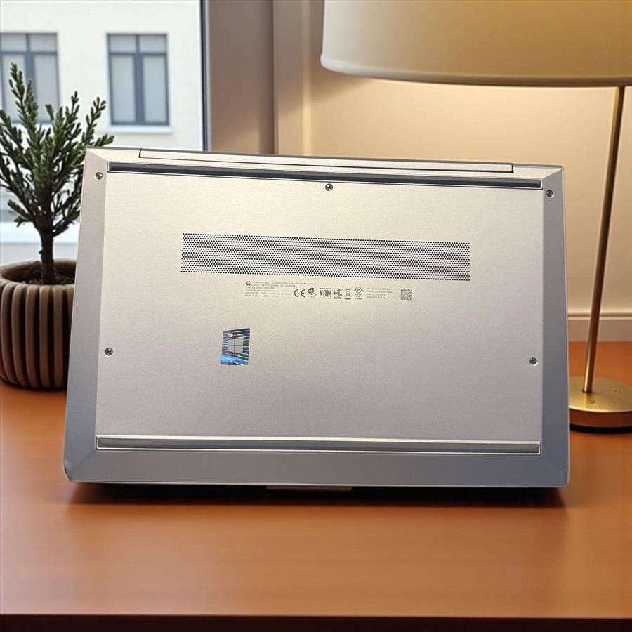 HP EliteBook 830 G7 Touchscreen Core i7 10th gen  13.3" FHD 16 gb ram 512gb ssd  Backlit Keyboard