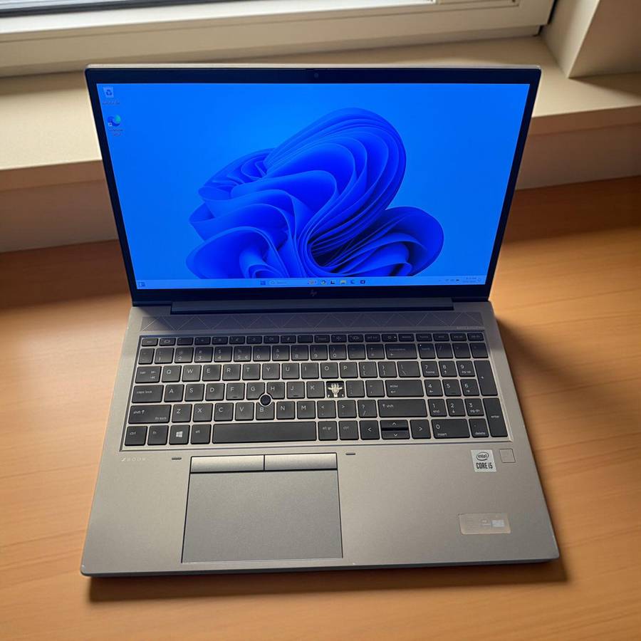 HP ZBook Firefly 15 G7 Workstation | 10th GEN i5, 8GB RAM, 256GB SSD, FHD, Intel UHD Graphics, LTE