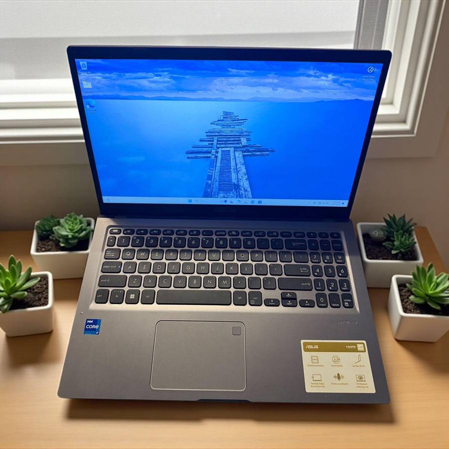 Asus X515ea-P1511cea 15 11th gen  24gb  ram 512gbssd