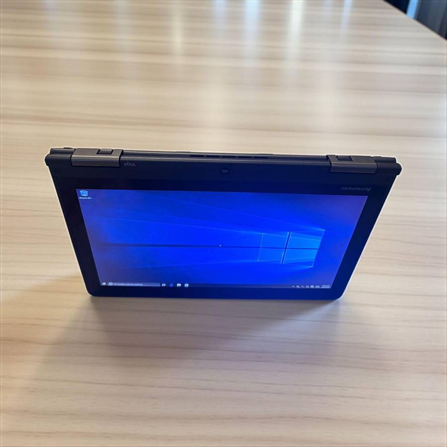 Lenovo IdeaPad Yoga I7 4th gen 8gb ram 256gb ssd